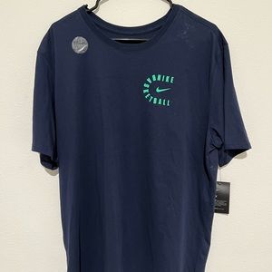 Nike Court-Photo Dri-Fit Cotton Basketball T-shirt